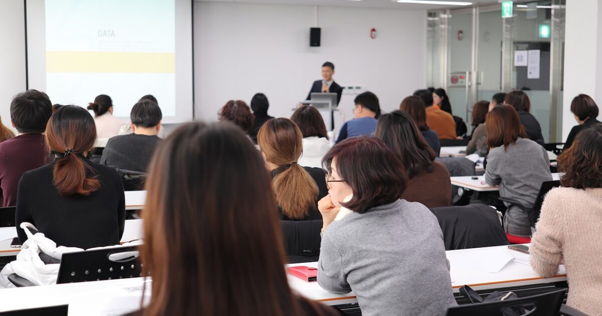 学校