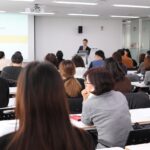 学校